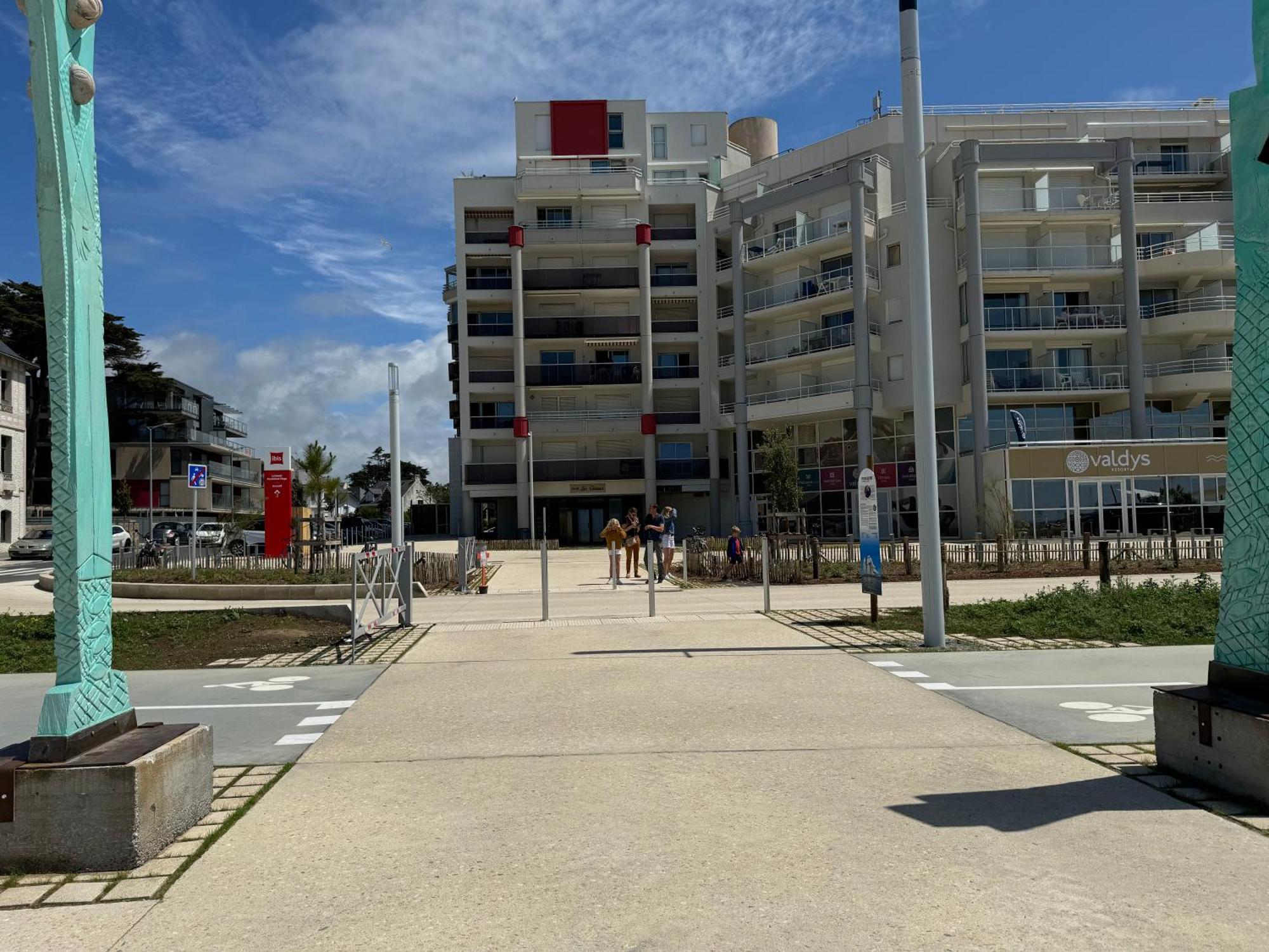 פורנישי Cocon Cotier - Vue Sur Mer - Parking - Proche De La Thalasso - Terrasse מראה חיצוני תמונה